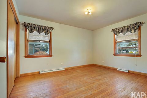 Tiny photo for 1733 Camellia Lane, Schaumburg, IL 60173 (MLS # 12602673)