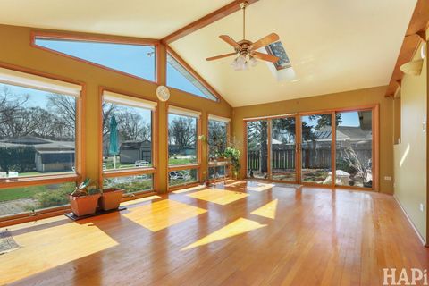 Tiny photo for 1733 Camellia Lane, Schaumburg, IL 60173 (MLS # 12602673)