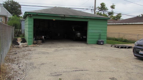Tiny photo for 404 Marshall Avenue, Bellwood, IL 60104 (MLS # 12769126)