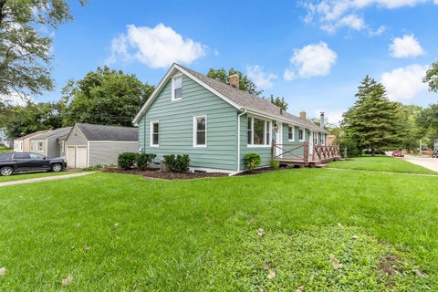 Tiny photo for 725 Dixon Avenue, Elgin, IL 60120 (MLS # 12764759)