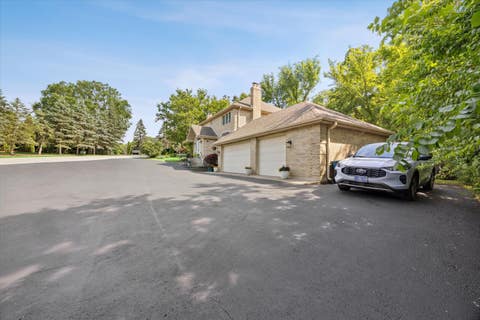 Tiny photo for 11131 Dineff Road, Lemont, IL 60439 (MLS # 12729704)