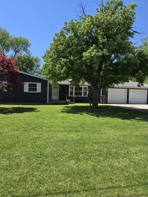 Photo of 106 Bruce Street, Villa Grove, IL 61956 (MLS # 12689408)