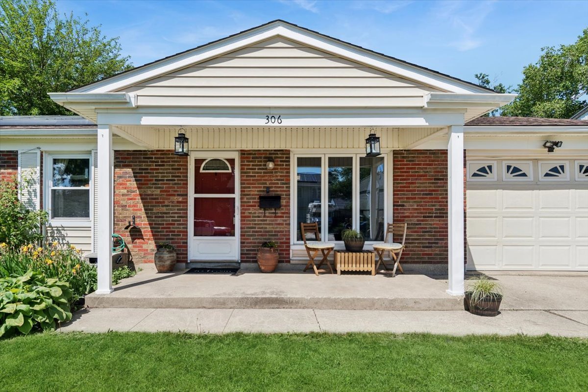 Properties 1 306 Hale Avenue