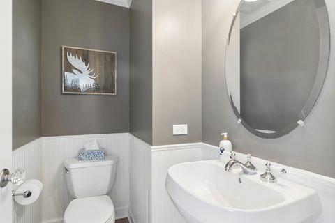 Tiny photo for 730 S Highland Avenue, Arlington Heights, IL 60005 (MLS # 12617685)