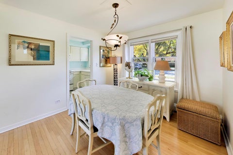 Tiny photo for 4 N Home Avenue #1W, Park Ridge, IL 60068 (MLS # 12793039)