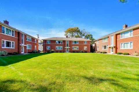 Tiny photo for 4 N Home Avenue #1W, Park Ridge, IL 60068 (MLS # 12793039)