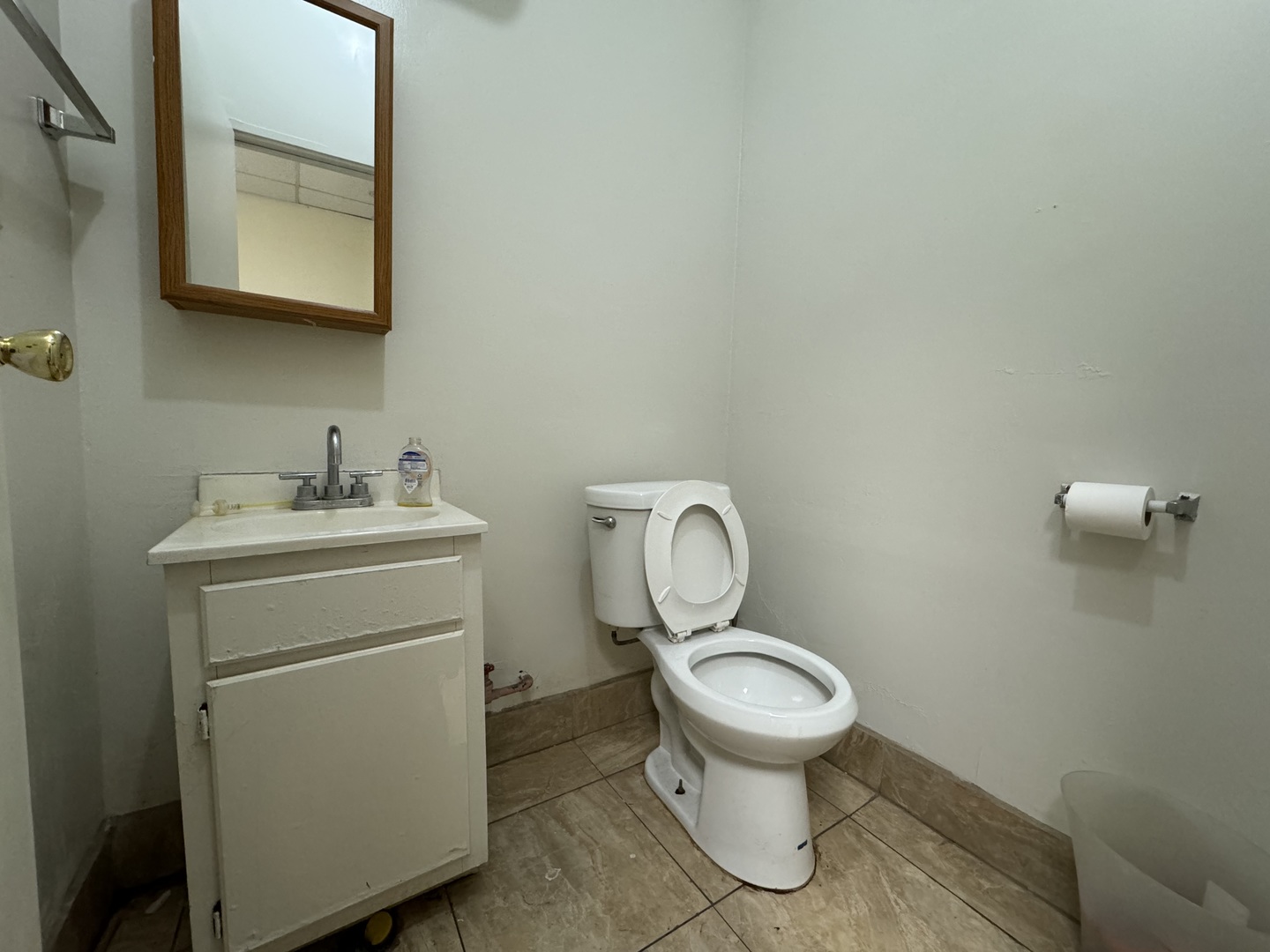 1706 W Lawrence Avenue