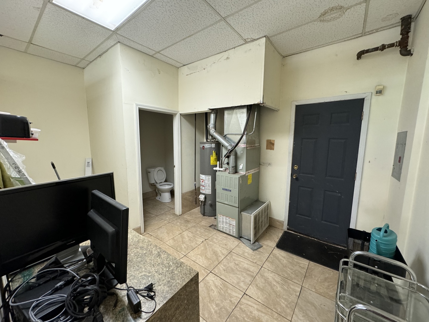 1706 W Lawrence Avenue