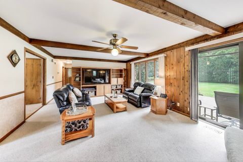 Tiny photo for 3 Jane Court, Hawthorn Woods, IL 60047 (MLS # 12541694)