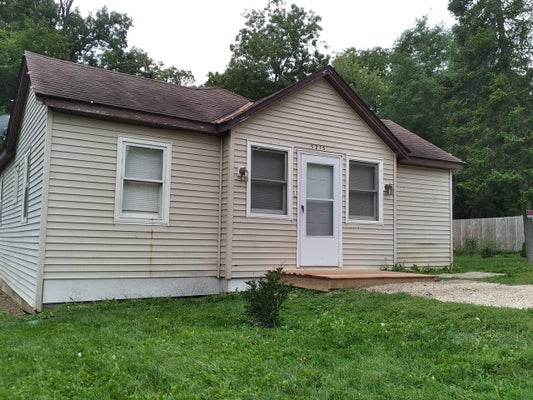 5215 W ORCHARD DR, MCHENRY, IL 60050 - Image ecabe28faf5d5b157d27d25e4f8d2c08/1743775822