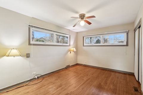 Tiny photo for 6890 N Loron Avenue, Chicago, IL 60646 (MLS # 12595390)