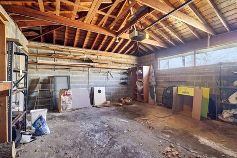 Tiny photo for 6890 N Loron Avenue, Chicago, IL 60646 (MLS # 12595390)