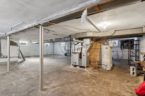 Tiny photo for 6890 N Loron Avenue, Chicago, IL 60646 (MLS # 12595390)