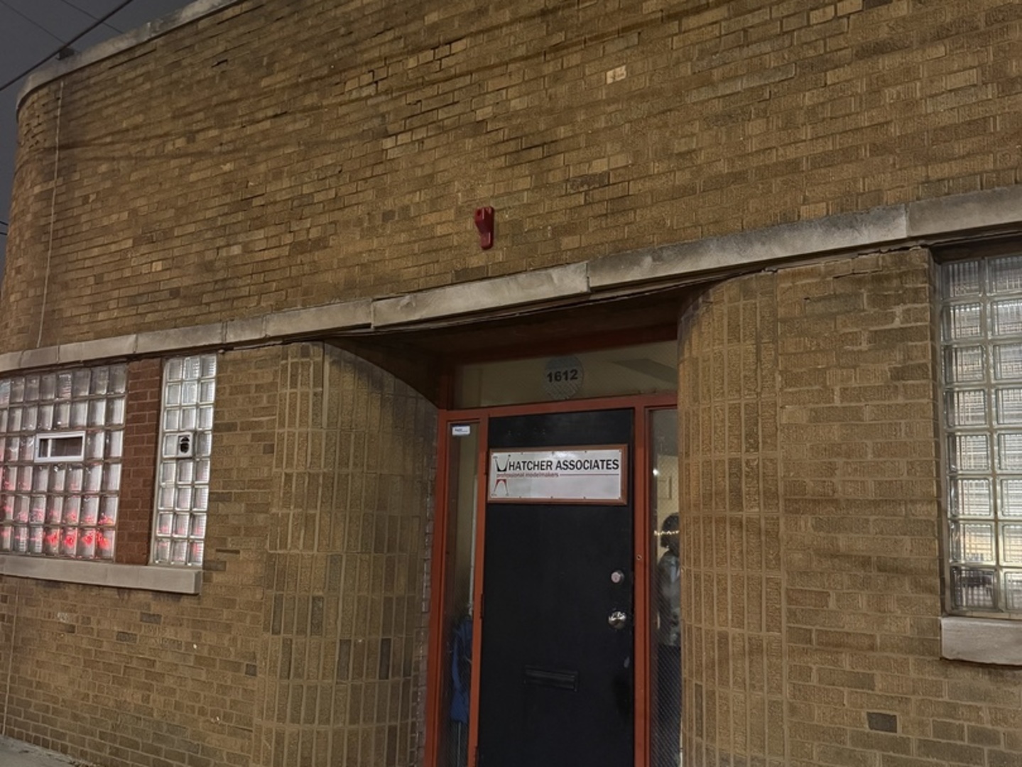 1612-16 N Throop Street