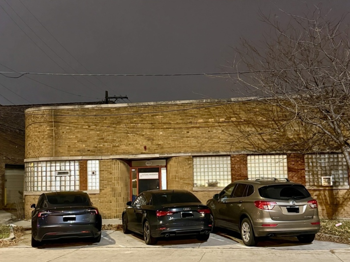 1612-16 N Throop Street