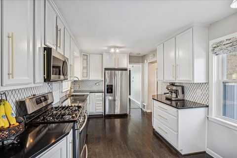 Tiny photo for 1426 Bristol Avenue, Westchester, IL 60154 (MLS # 12566490)