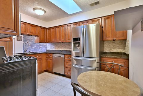 Tiny photo for 10512 S RIDGE COVE Drive #31C, Chicago Ridge, IL 60415 (MLS # 12579081)