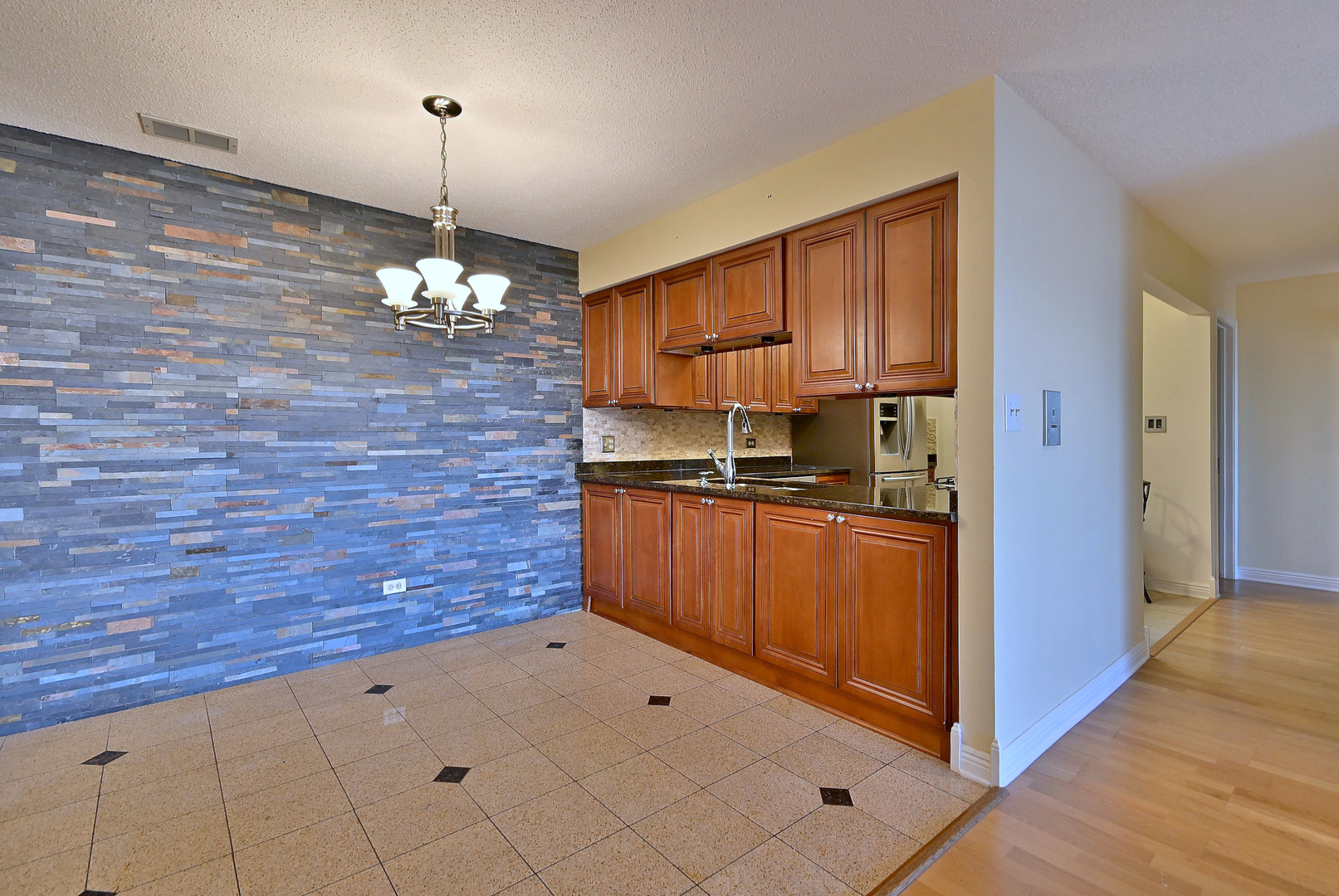 10512 S RIDGE  COVE Drive 31C