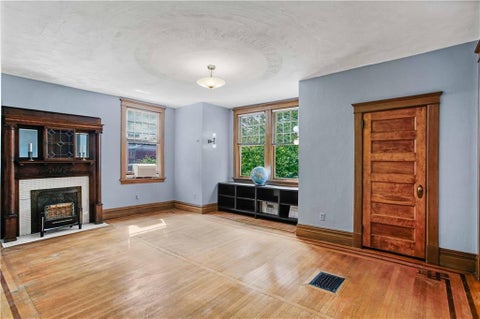 Tiny photo for 1418 Pennsylvania Avenue, Pittsburgh, PA 15233 (MLS # 12672644)