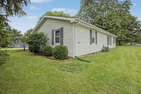 Tiny photo for 777 S High Street, Paxton, IL 60957 (MLS # 12750799)