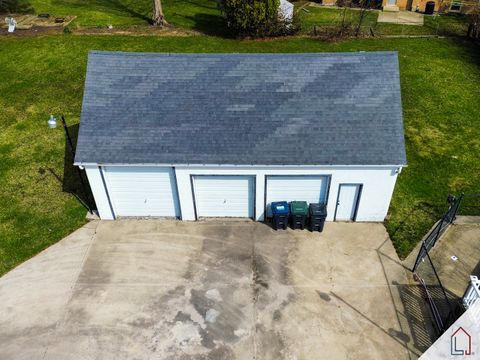 Tiny photo for 630 E 170th Street, South Holland, IL 60473 (MLS # 12604689)