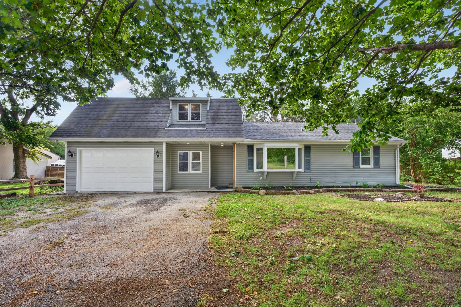905 Pine Bluff Road