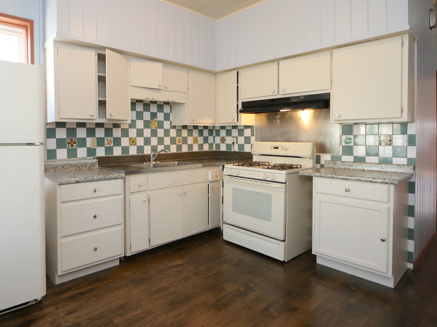 2513 N Lowell Avenue 1