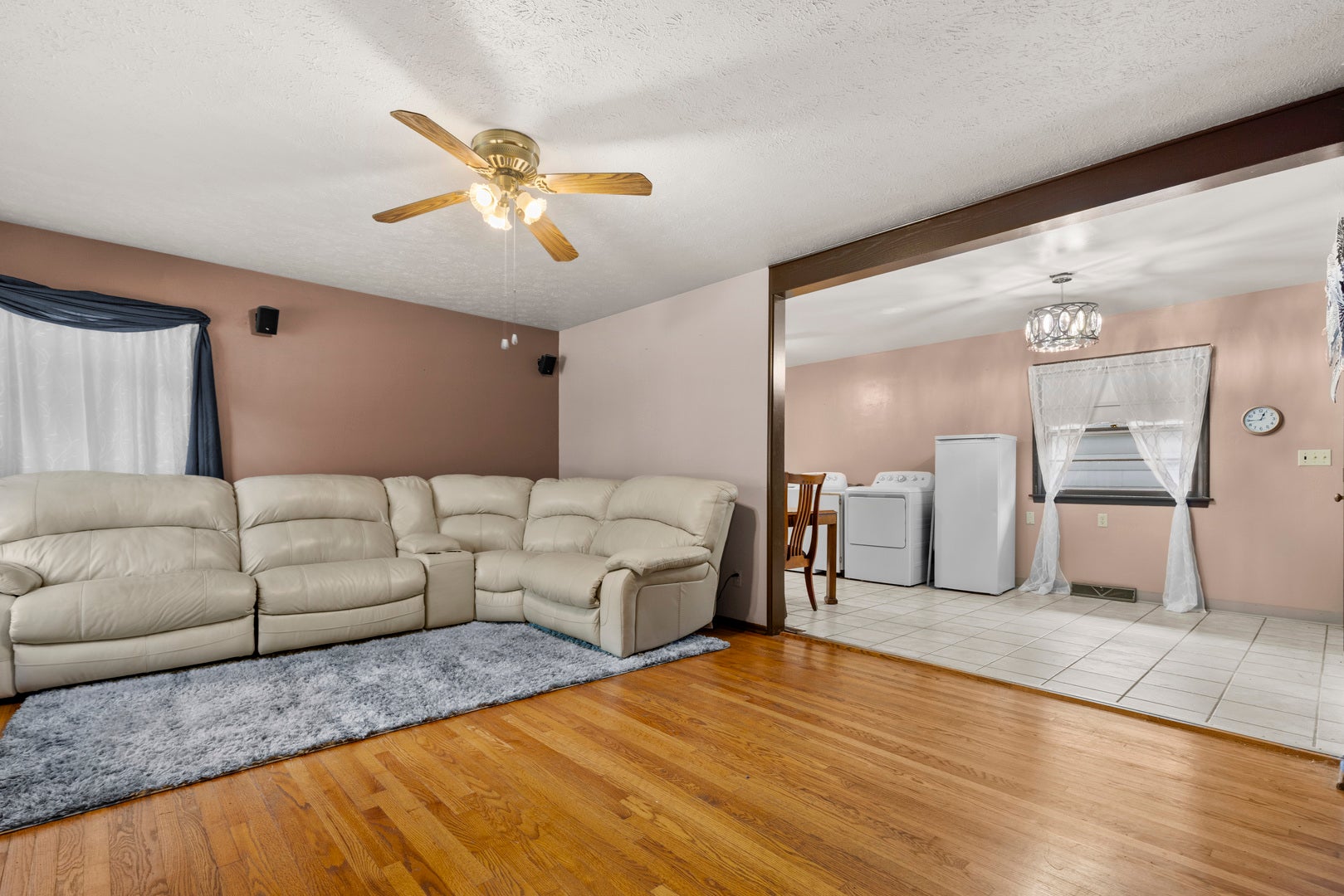 2206 Halsted Road