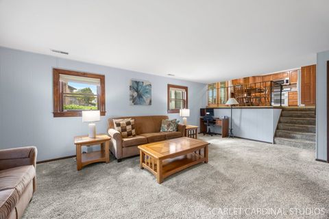 Tiny photo for 3433 Drover Lane, Darien, IL 60561 (MLS # 12619721)