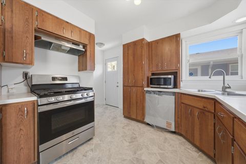 Tiny photo for 2204 Joanna Avenue, Zion, IL 60099 (MLS # 12628476)