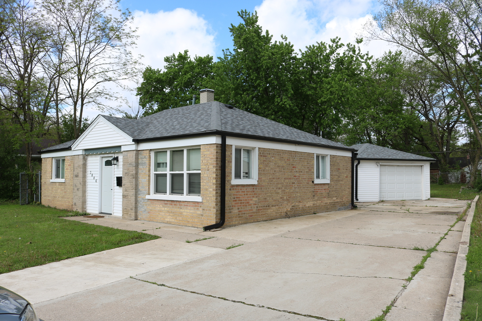 3806 Western Avenue