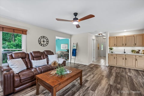 Tiny photo for 1661 Kensington Drive, Algonquin, IL 60102 (MLS # 12616512)