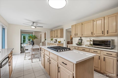 Tiny photo for 1661 Kensington Drive, Algonquin, IL 60102 (MLS # 12616512)