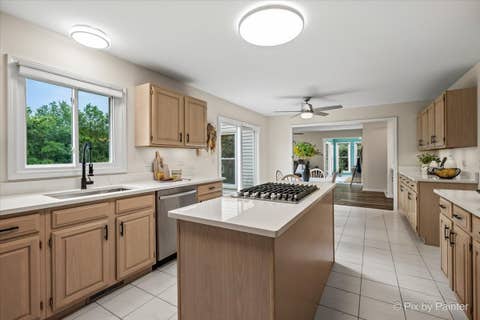 Tiny photo for 1661 Kensington Drive, Algonquin, IL 60102 (MLS # 12616512)