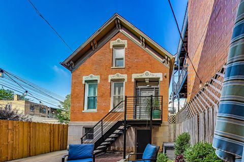 918 N Winchester Avenue 4 Chicago IL 60622