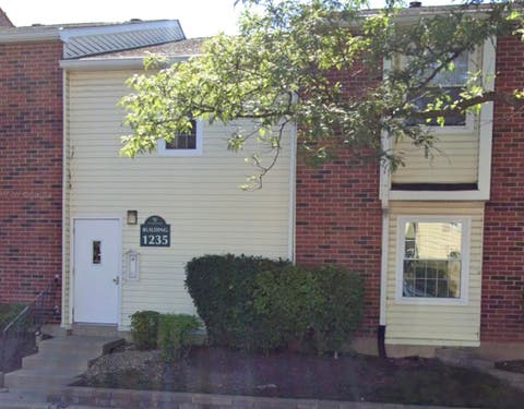 Photo of 1235 Wyndham Court #202, Palatine, IL 60074 (MLS # 12731488)