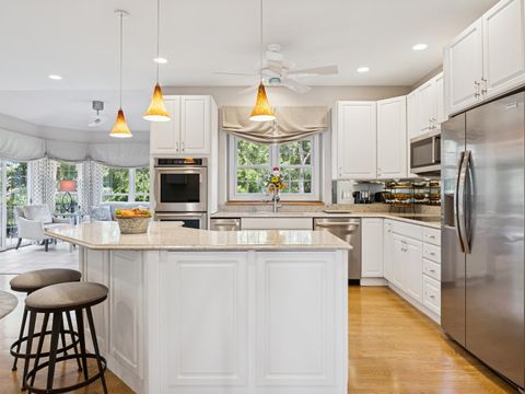 Tiny photo for 412 Cherry Creek Lane, Prospect Heights, IL 60070 (MLS # 12466632)