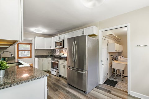 Tiny photo for 220 Kingman Lane, Hoffman Estates, IL 60169 (MLS # 12744550)