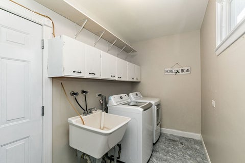 Tiny photo for 220 Kingman Lane, Hoffman Estates, IL 60169 (MLS # 12744550)