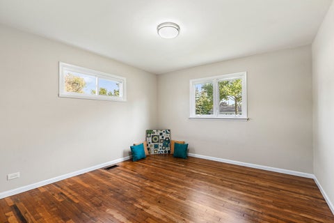 Tiny photo for 220 Kingman Lane, Hoffman Estates, IL 60169 (MLS # 12744550)