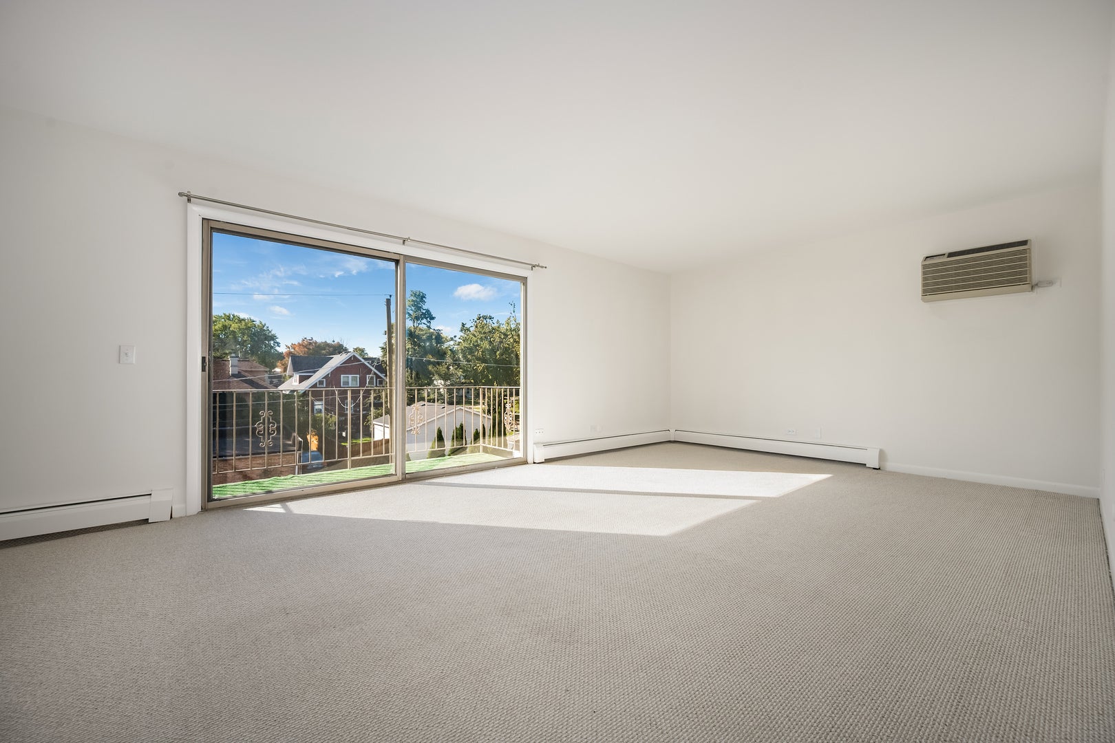 1611 Ashland Avenue 303