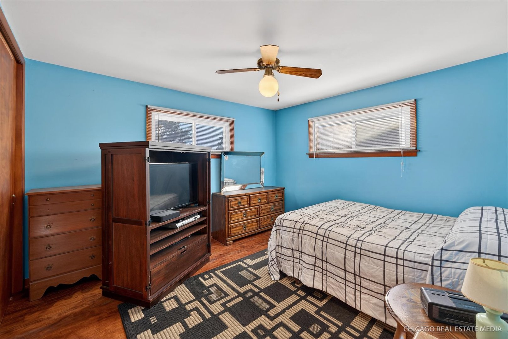 871 S Chatham Avenue