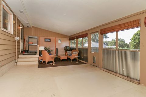 Tiny photo for 1615 S Roosevelt Avenue, Bloomington, IL 61701 (MLS # 12474861)