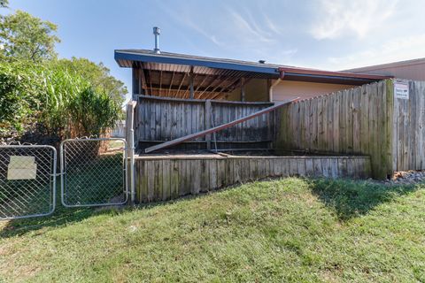 Tiny photo for 1615 S Roosevelt Avenue, Bloomington, IL 61701 (MLS # 12474861)