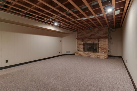 Tiny photo for 1615 S Roosevelt Avenue, Bloomington, IL 61701 (MLS # 12474861)