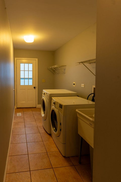 Tiny photo for 901 Providence Lane, Buffalo Grove, IL 60089 (MLS # 12757393)