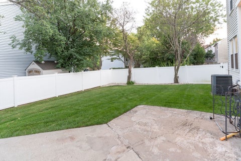 Tiny photo for 901 Providence Lane, Buffalo Grove, IL 60089 (MLS # 12757393)