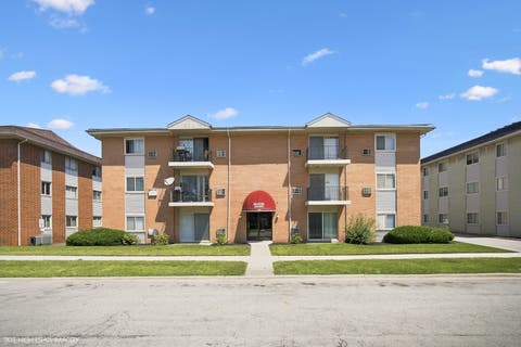 Photo of 1900 Canal Street #1B, Blue Island, IL 60406 (MLS # 12714253)