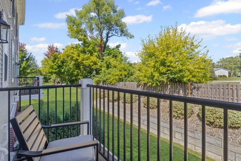 Tiny photo for 2548 Huntleigh Lane, Woodridge, IL 60517 (MLS # 12488720)
