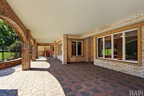 Tiny photo for 1 Pacer Trail, South Barrington, IL 60010 (MLS # 12440227)